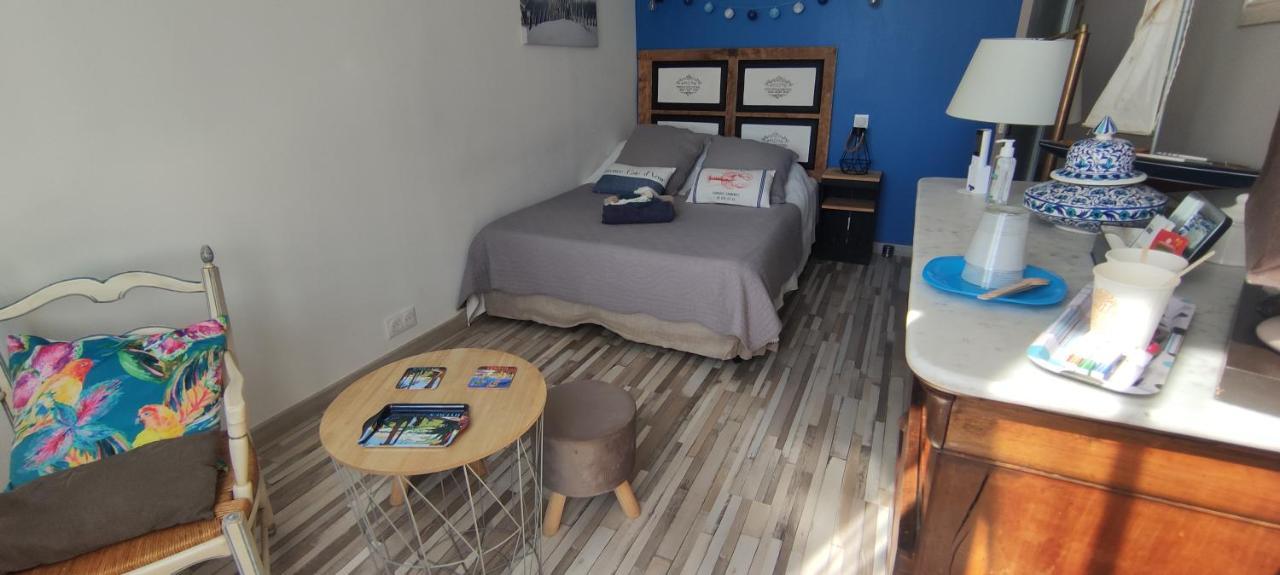 2 Chambres Cote Plage Et Aeroport Hyeres Exterior photo